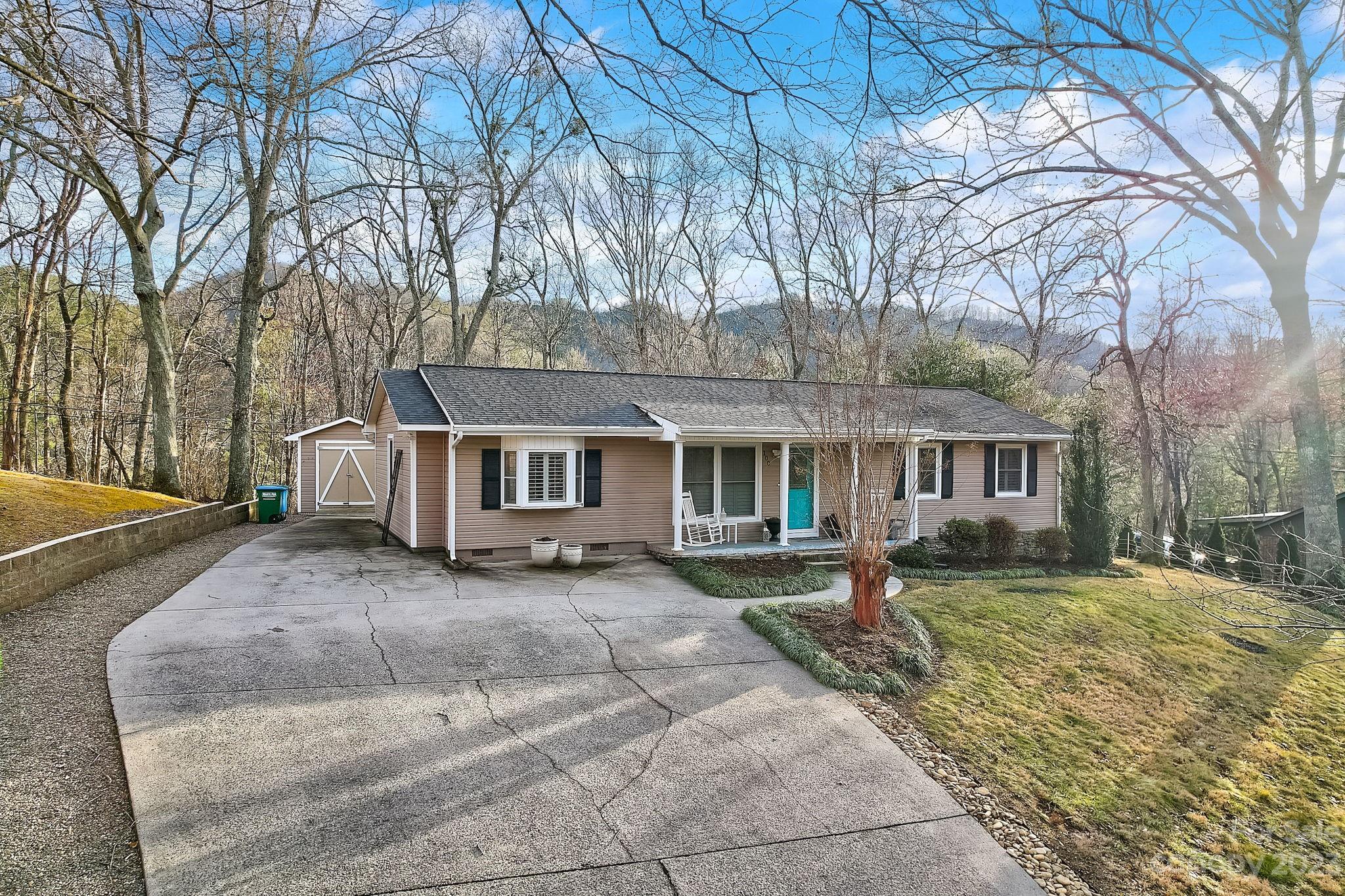 Midway Brook - Residential