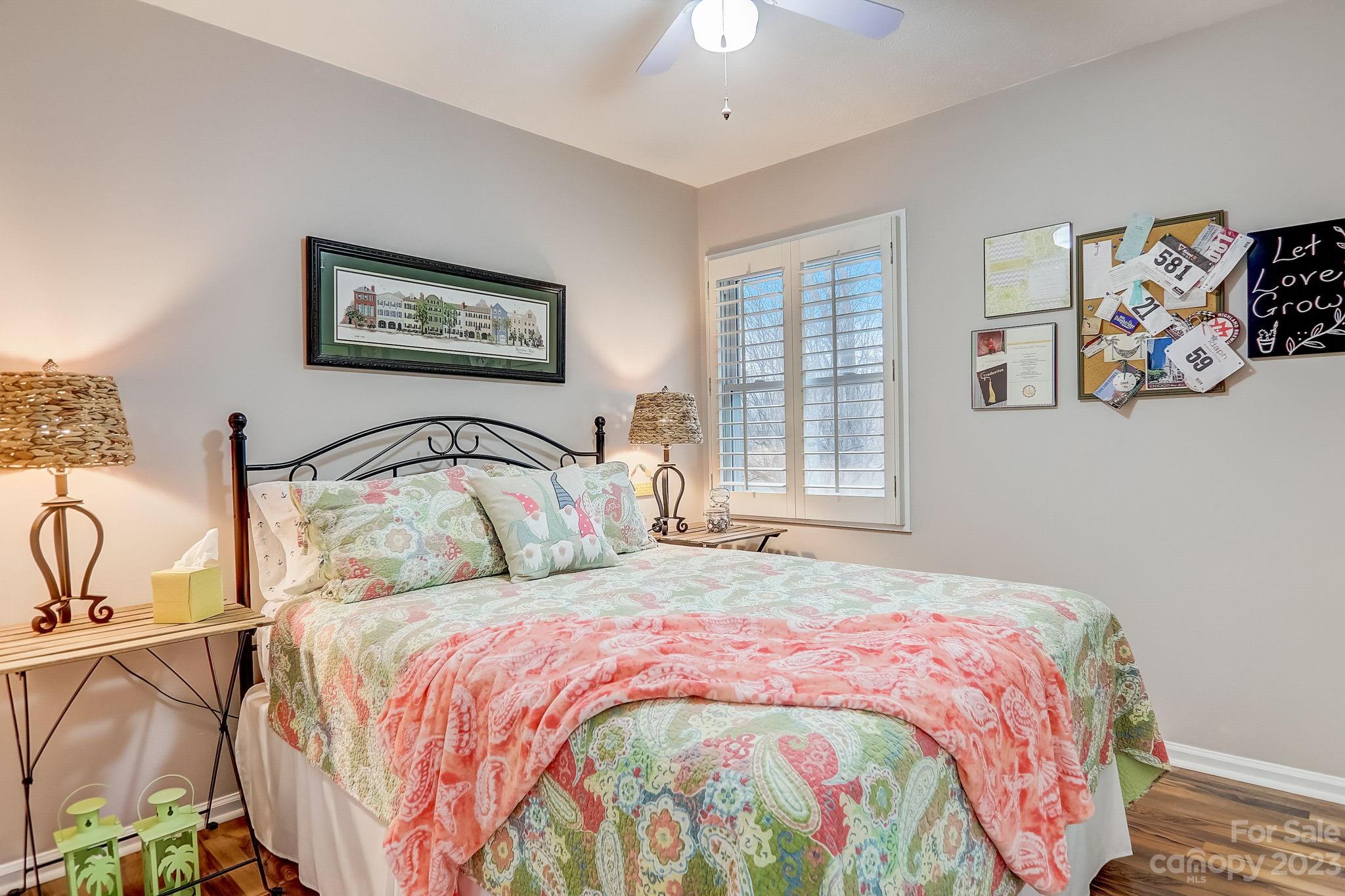 Midway Brook - Residential