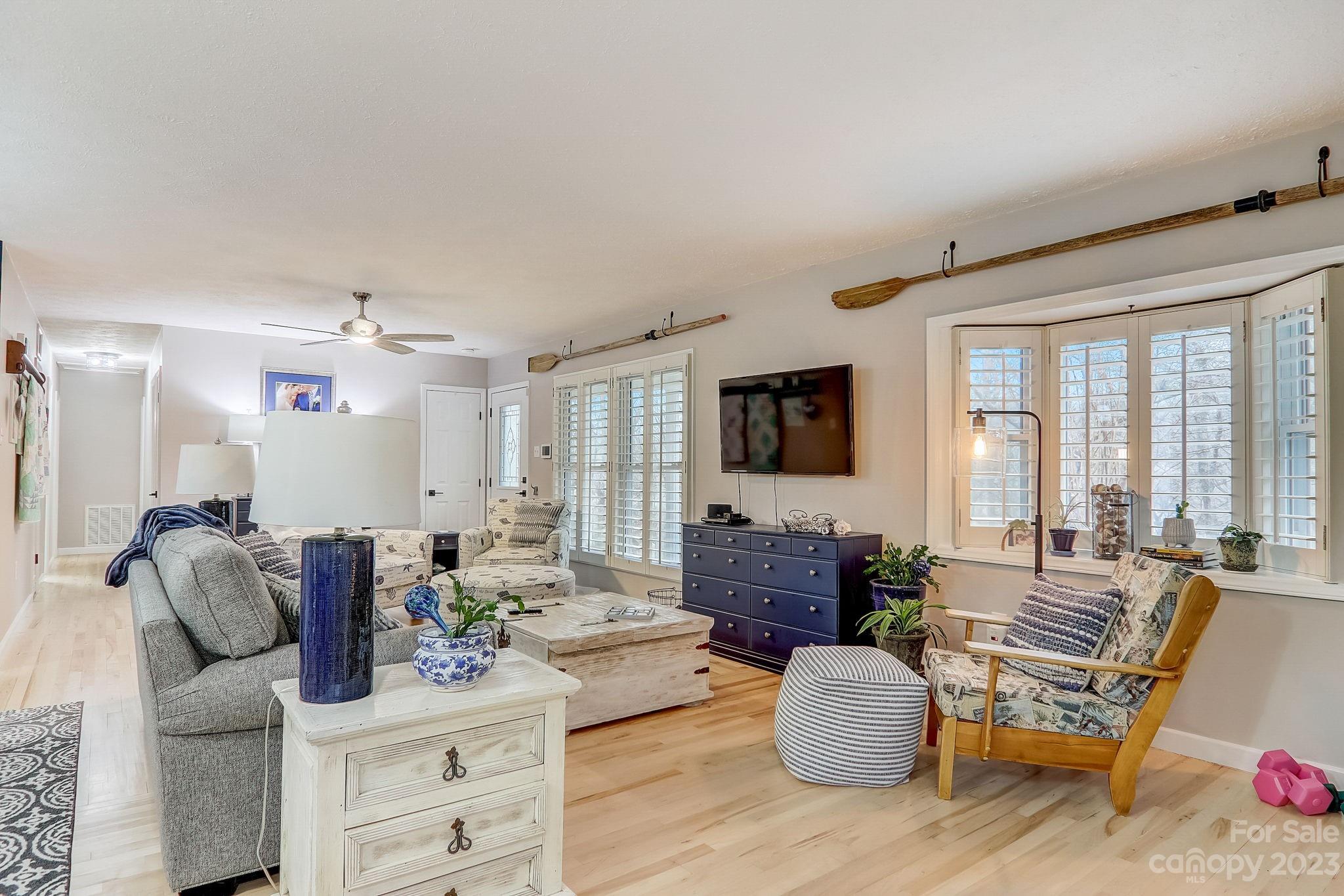 Midway Brook - Residential