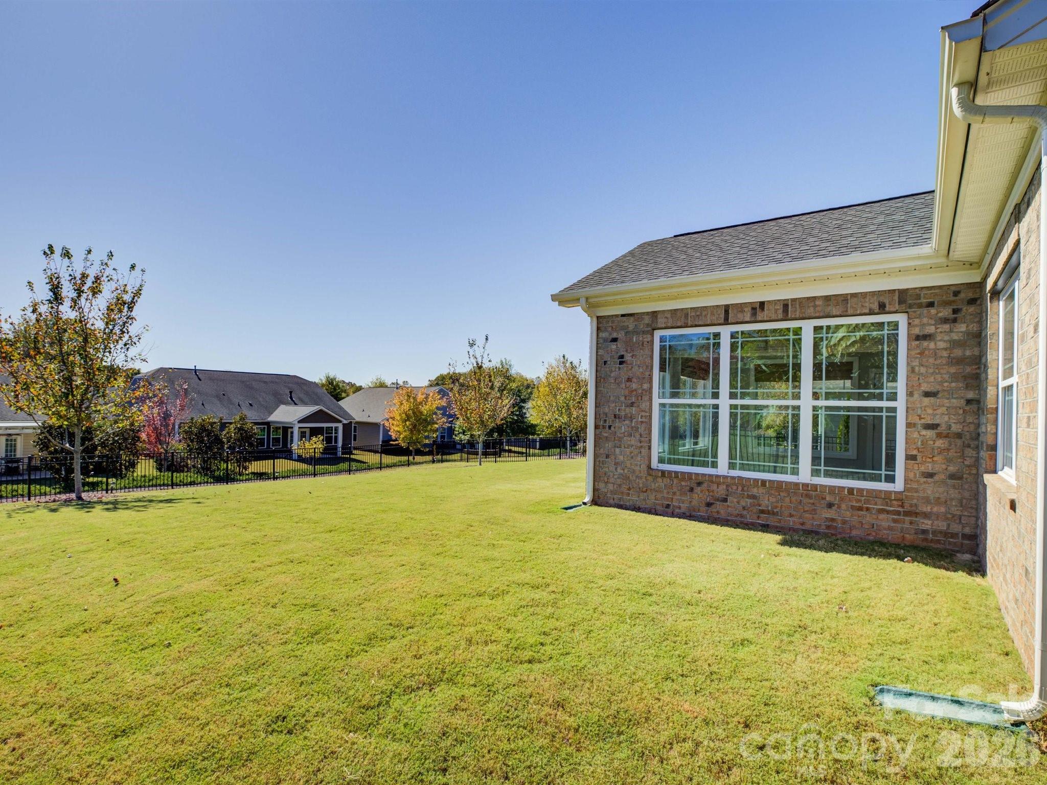 The Conservancy at McLean - Residential