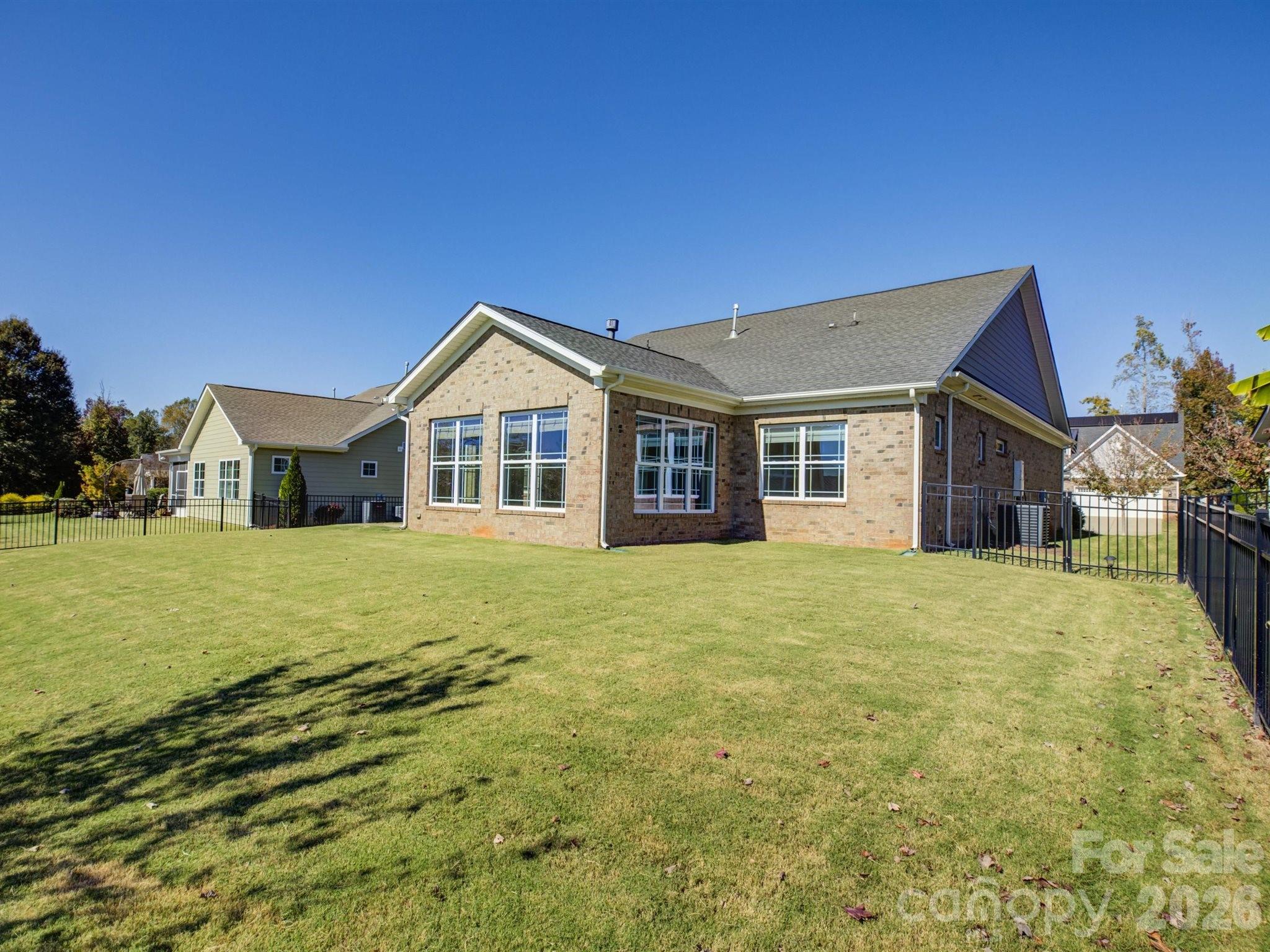 The Conservancy at McLean - Residential