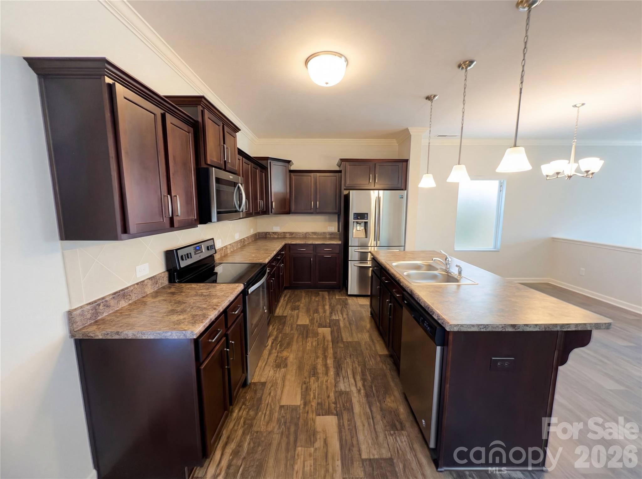 8004 Camden Crossing