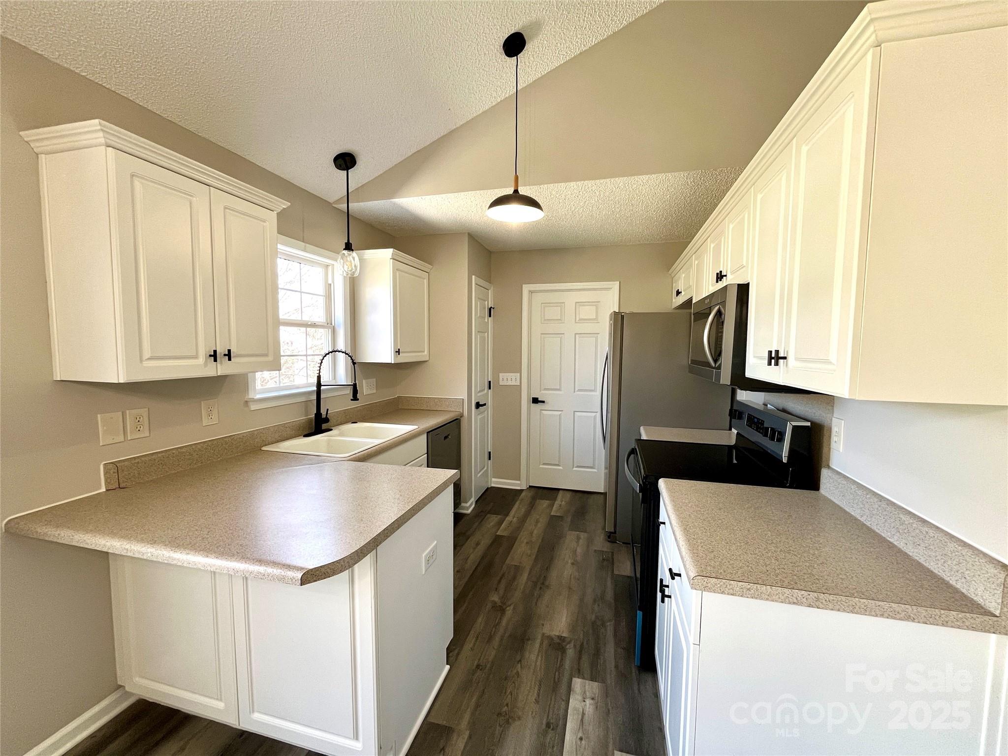 Chelsea Woods - Residential