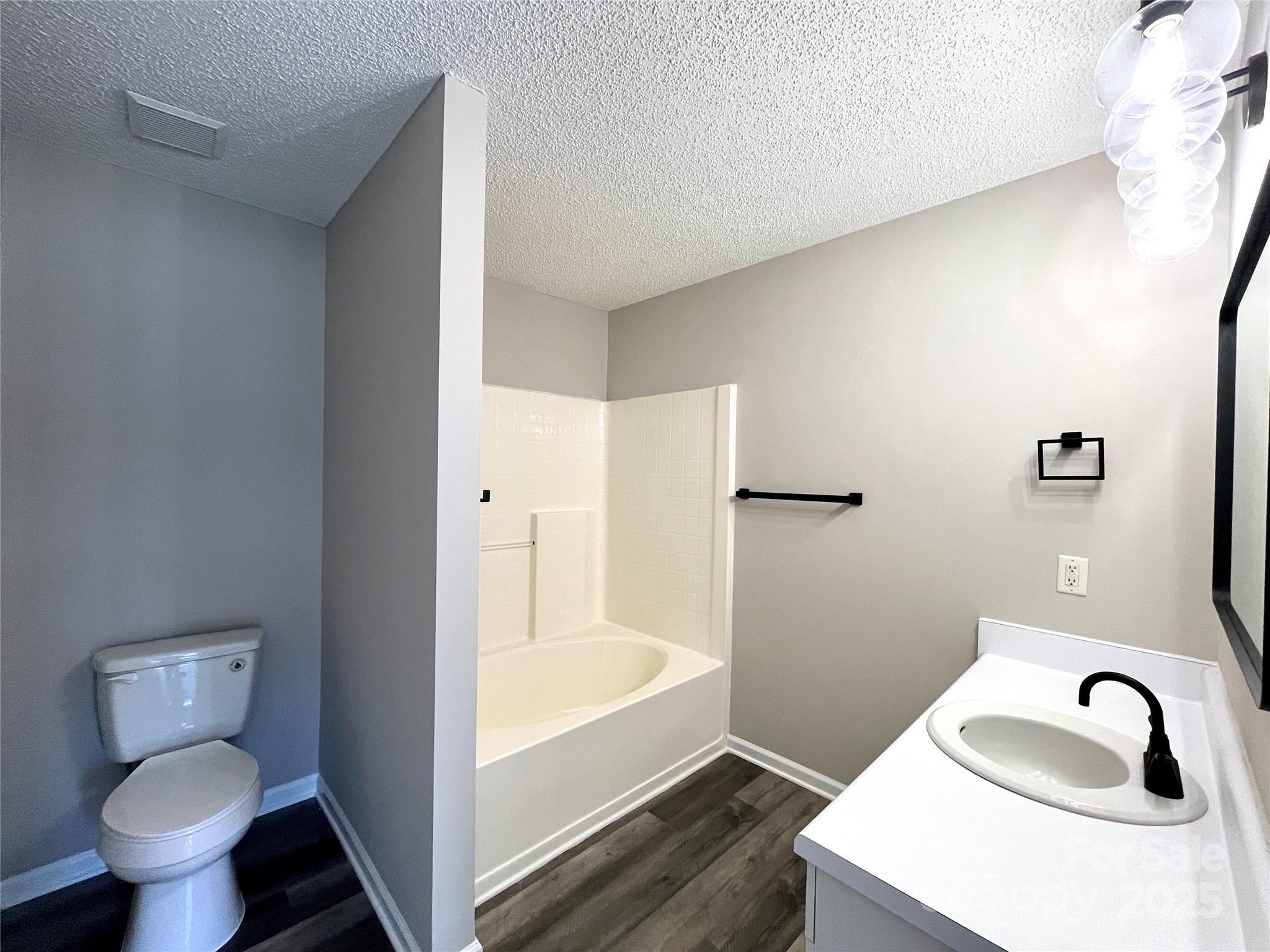 Chelsea Woods - Residential