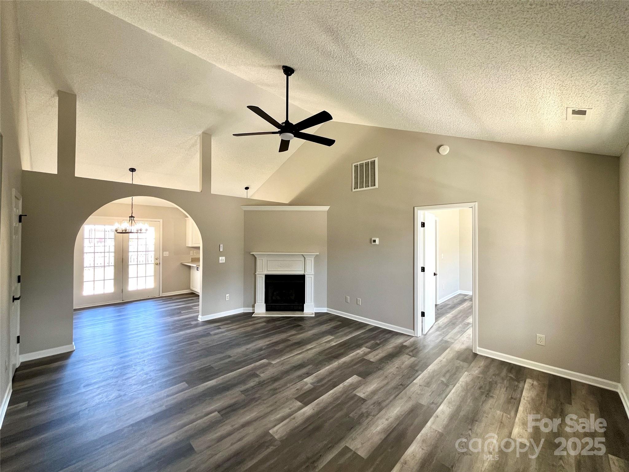 Chelsea Woods - Residential