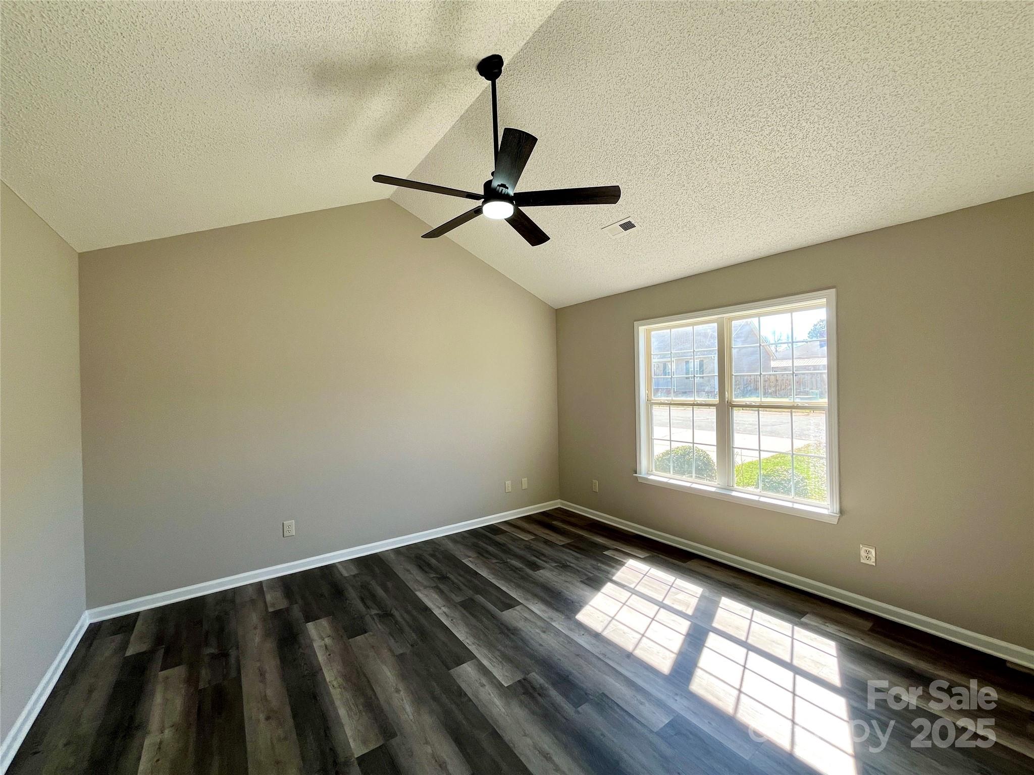 Chelsea Woods - Residential