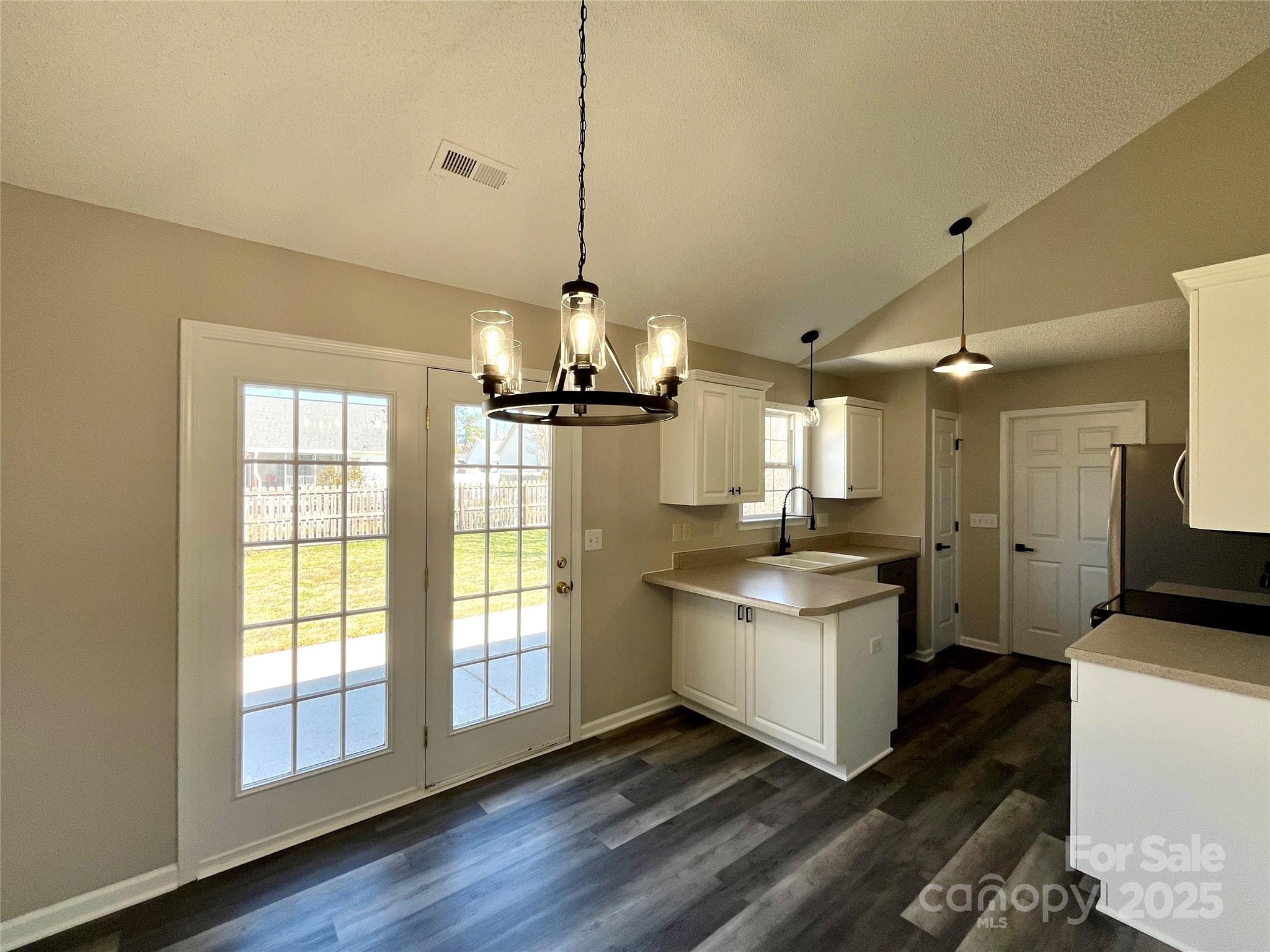 Chelsea Woods - Residential