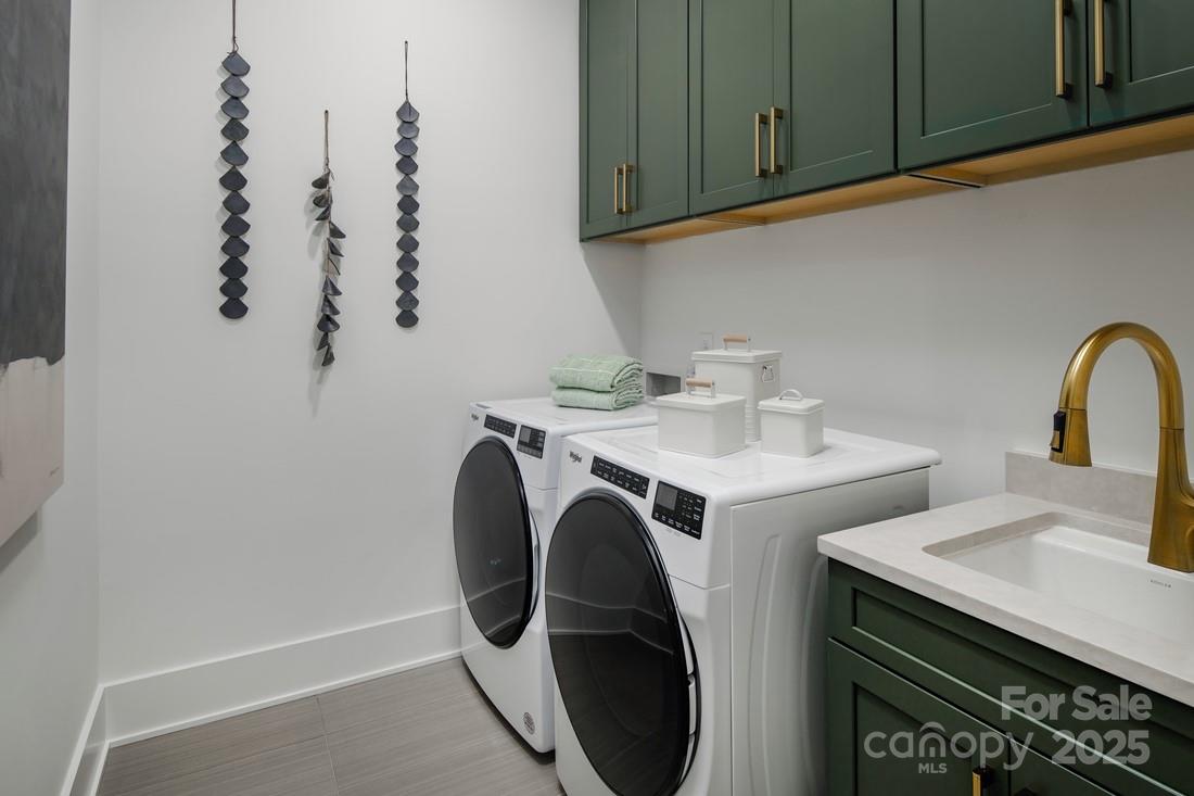 Griffith Lakes - Residential