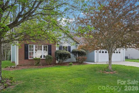 414 Glensprings Drive Fletcher NC 28732