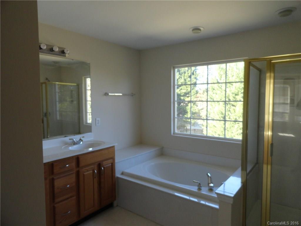 Highland Creek - Residential