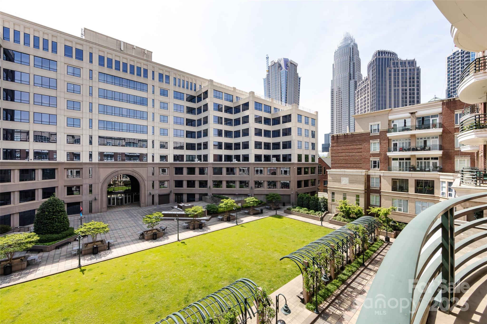 400 North Church - Residential