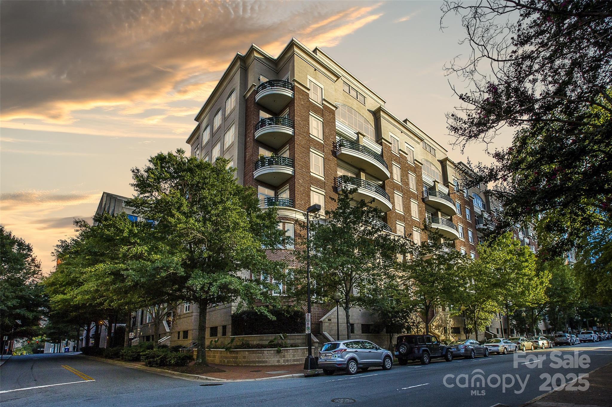 400 North Church - Residential