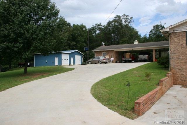 Quaker Meadows - Residential