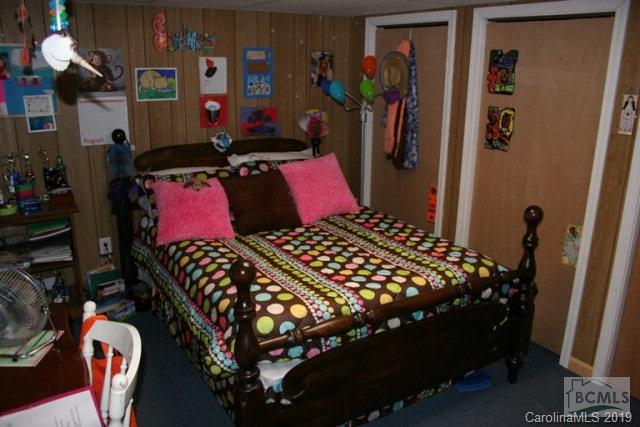 Quaker Meadows - Residential