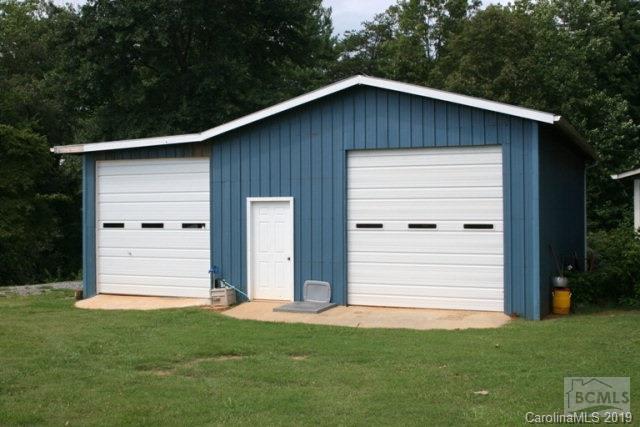 Quaker Meadows - Residential