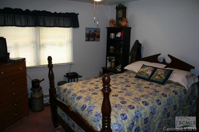 Quaker Meadows - Residential