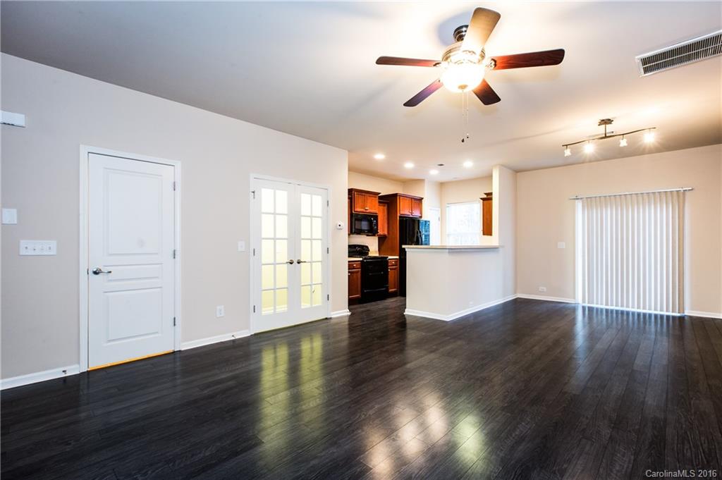 Highland Creek - Residential Lease