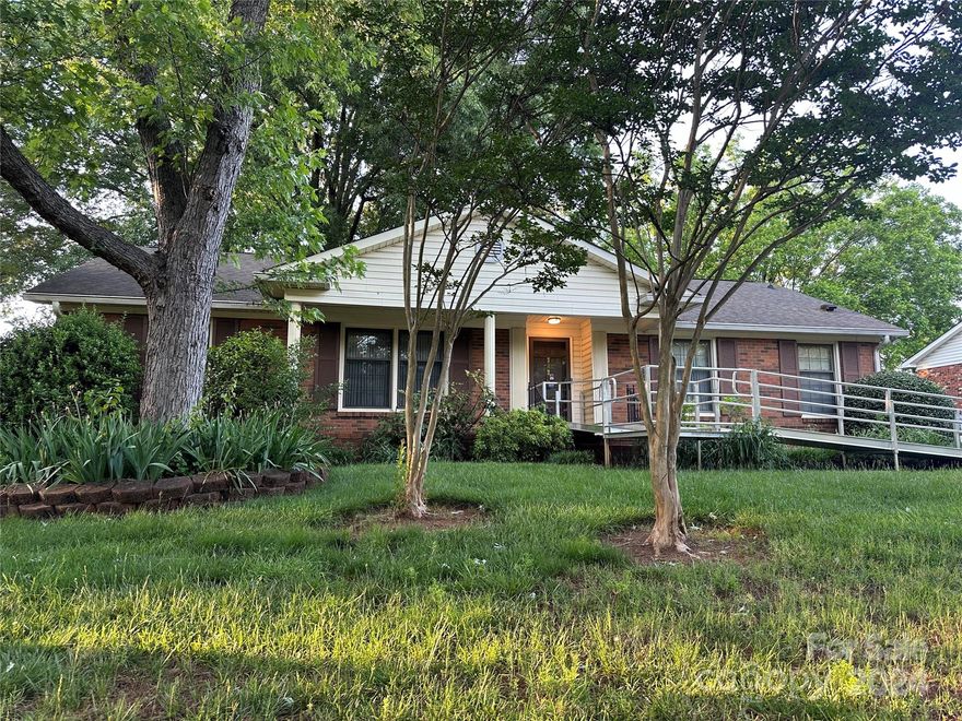 This is a well cared for home with good bones and a beautiful fenced big back yard! 3 bedroms 2 full baths on .27 acres in Monticlaire South. Utiility room in back of the house and storage shed in yard. Just a few minutes to South Park and South End. Meyers Park High School. Professional Photos and Measurements to come.