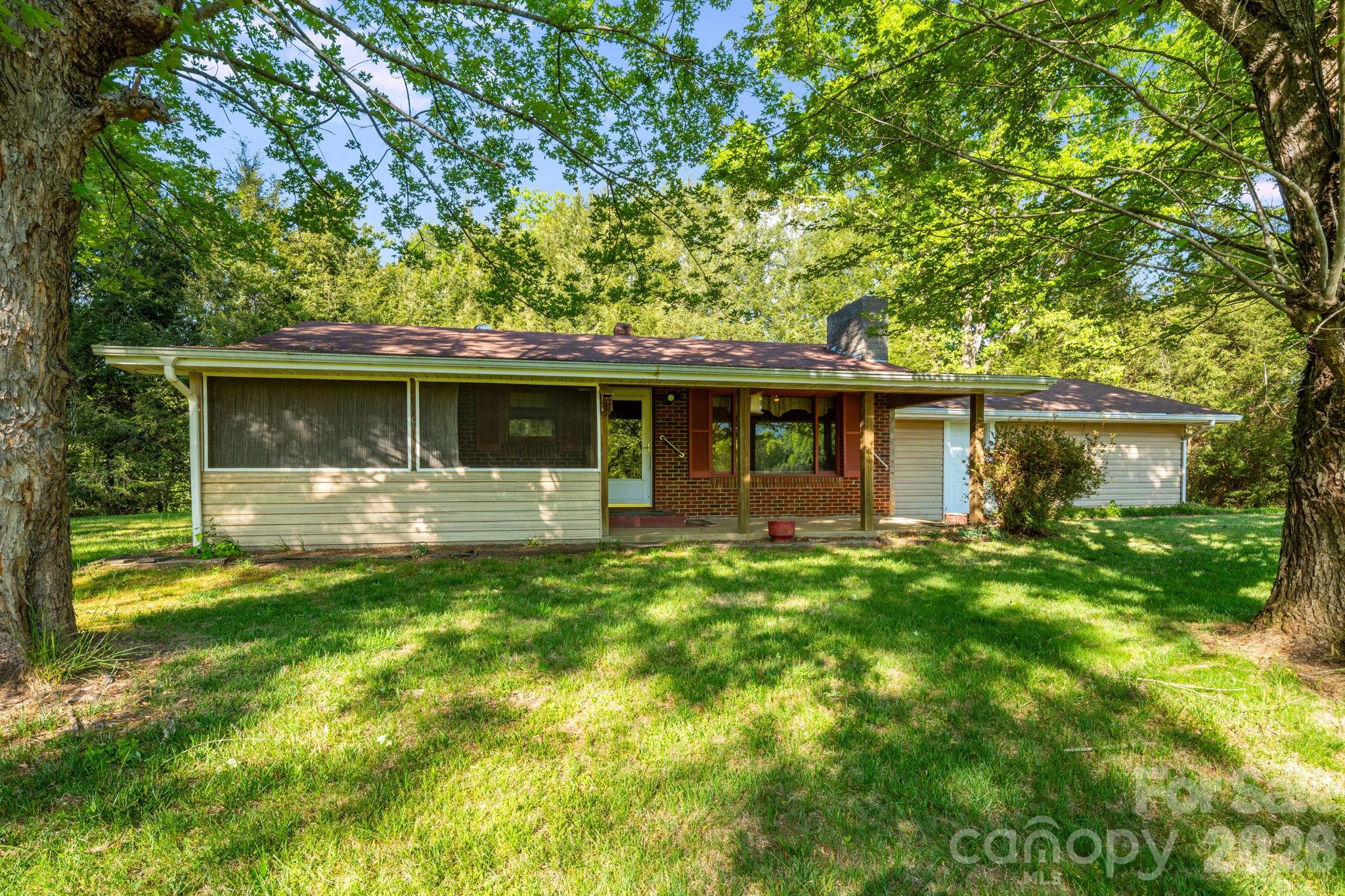 435 Upper Glady Fork Road