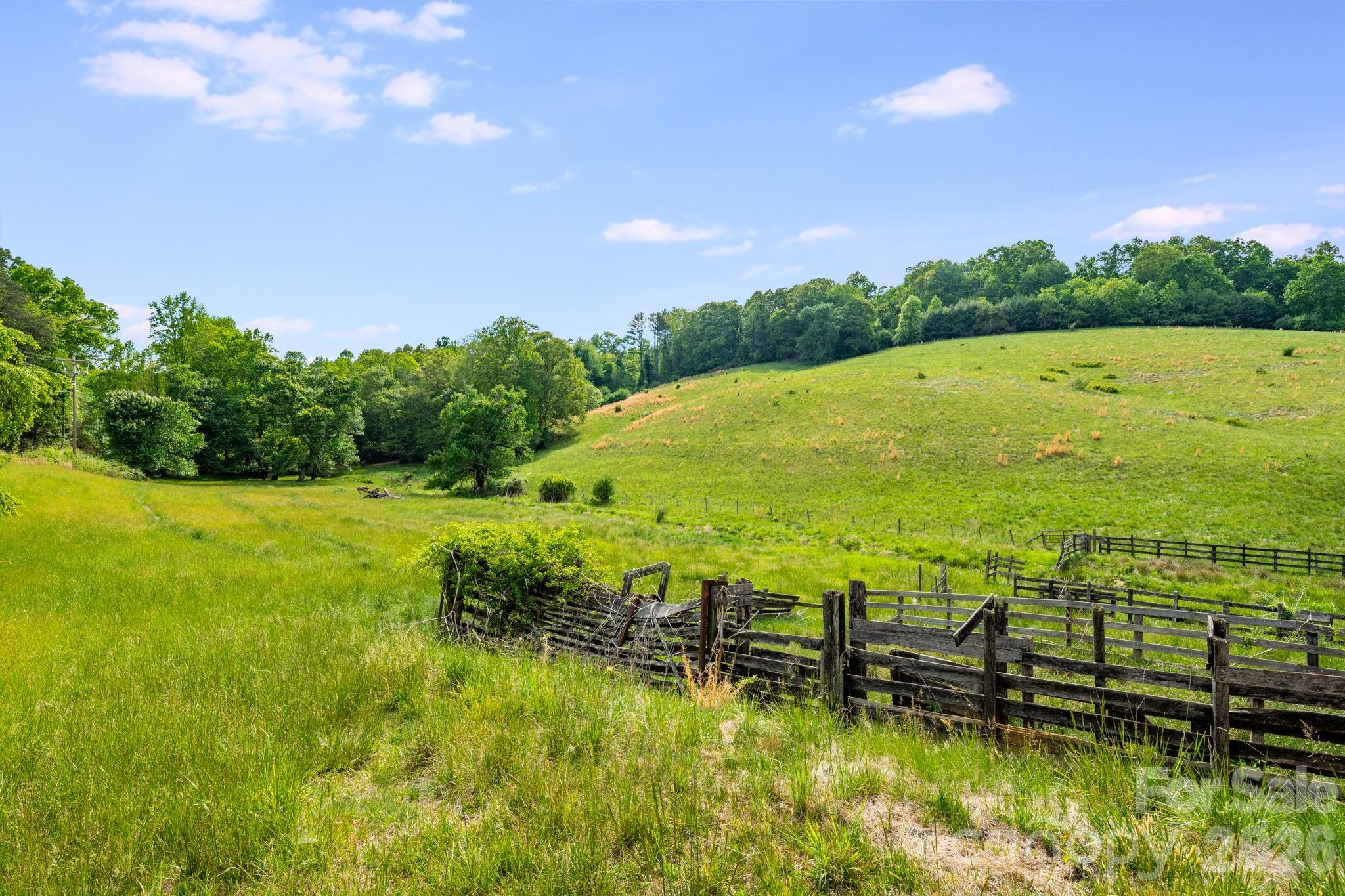 435 Upper Glady Fork Road