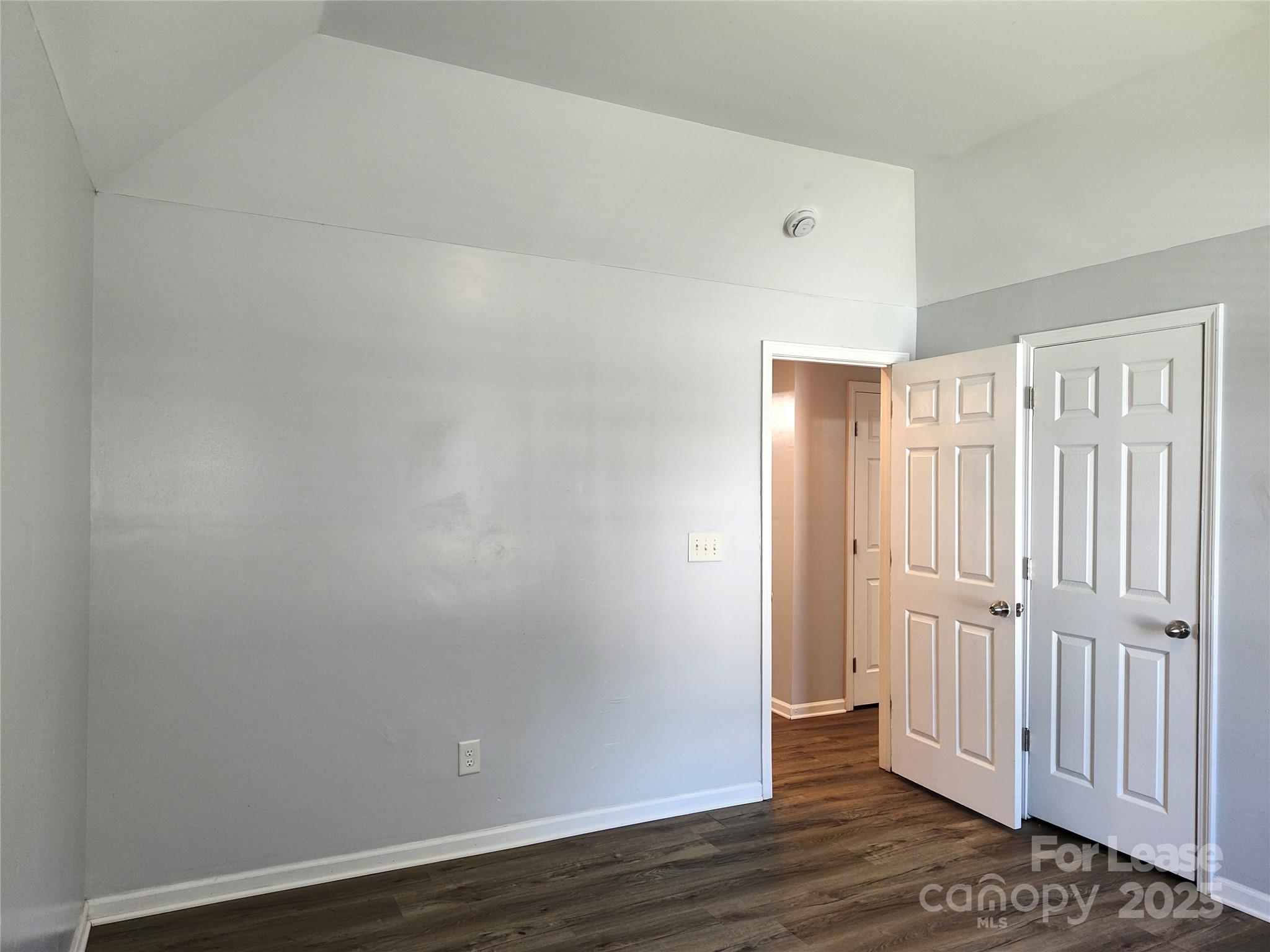 Linda Vista Place - Residential Lease