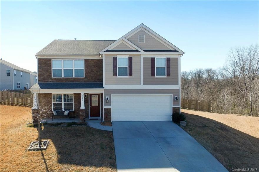 Awesome home on a cul-de-sac! Open floor plan with four large bedrooms and 2.5 baths.  Great kitchen with SS appliances!  New laminate Oct. 2016, and new RiteRug carpet in Feb. 2017. Neutral paint colors. Gas fireplace in living room. Large fenced yard complete with conveyable playground. Enjoy total privacy with a view of Sugar Creek. Great neighborhood with many amenities. Close to highway, shops and restaurants. A perfect place to call home!