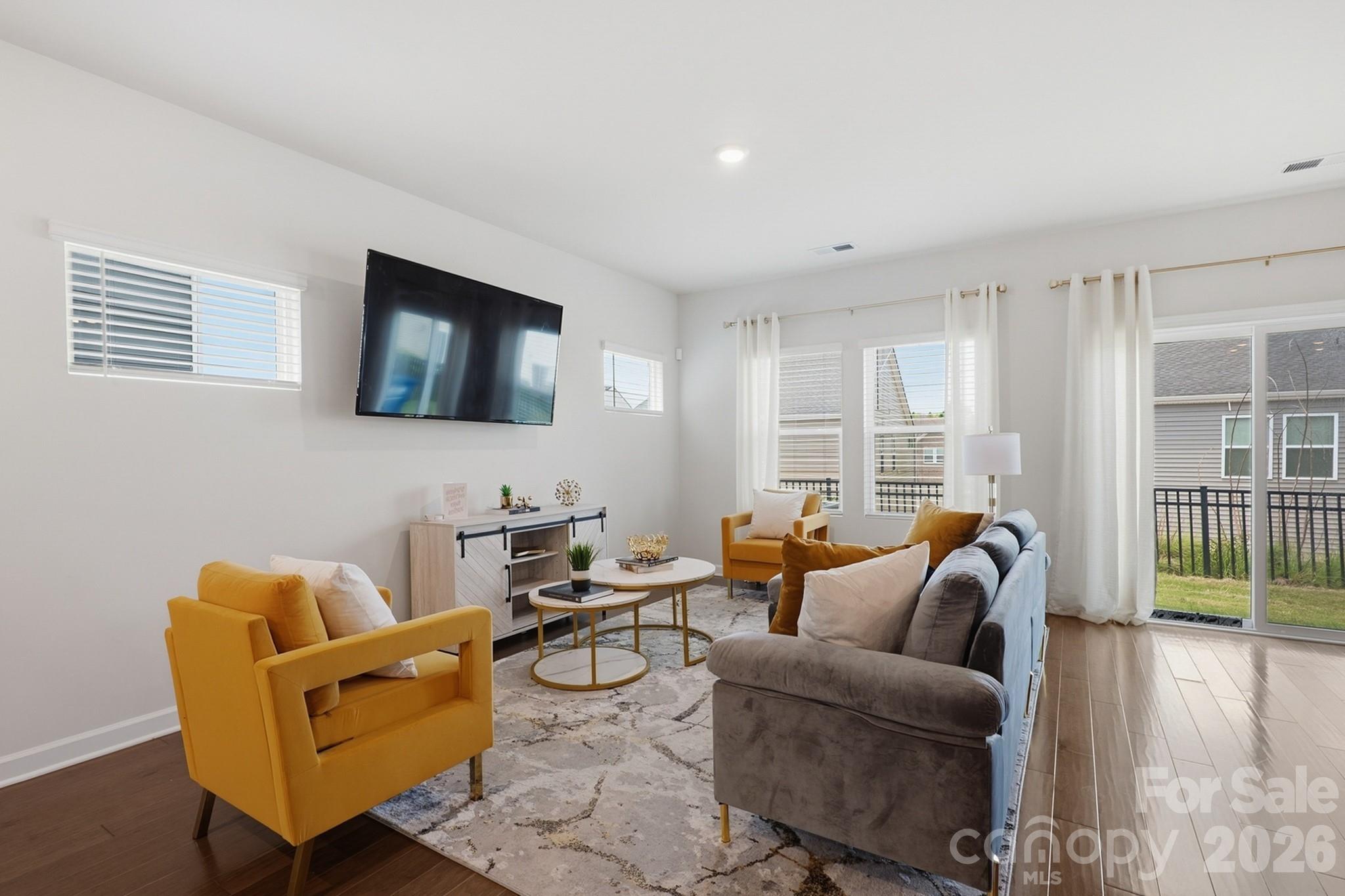 571 Palmarosa Street 130