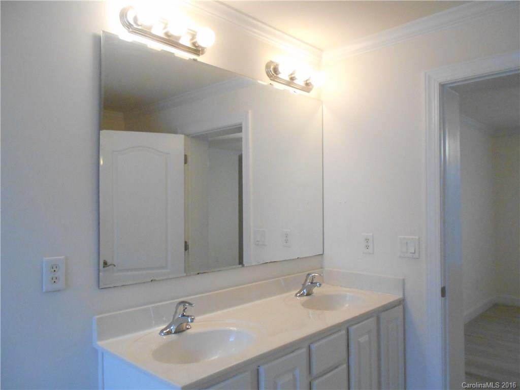 Shamrock - Residential Lease