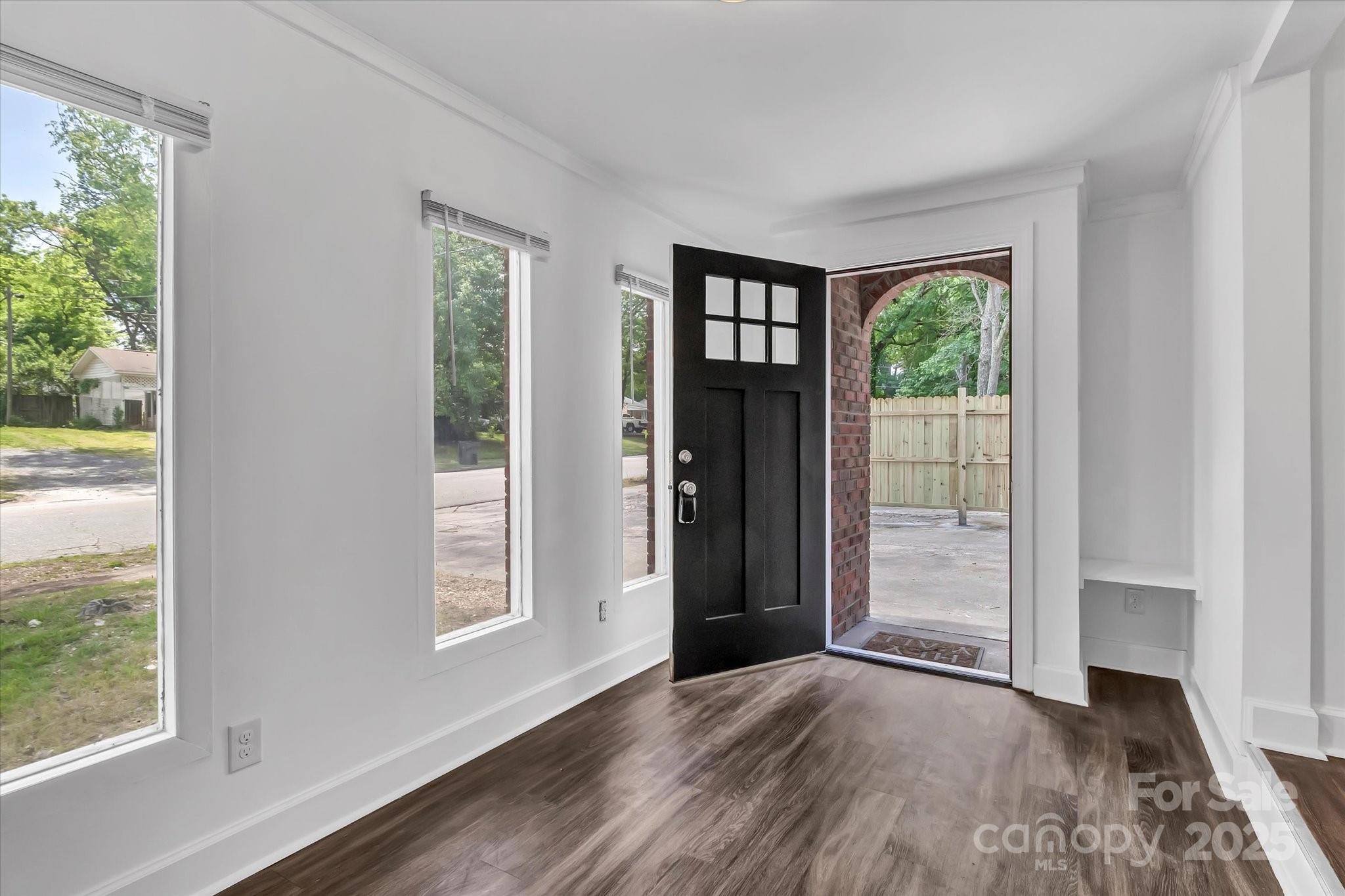 1125 Mcdow Drive
