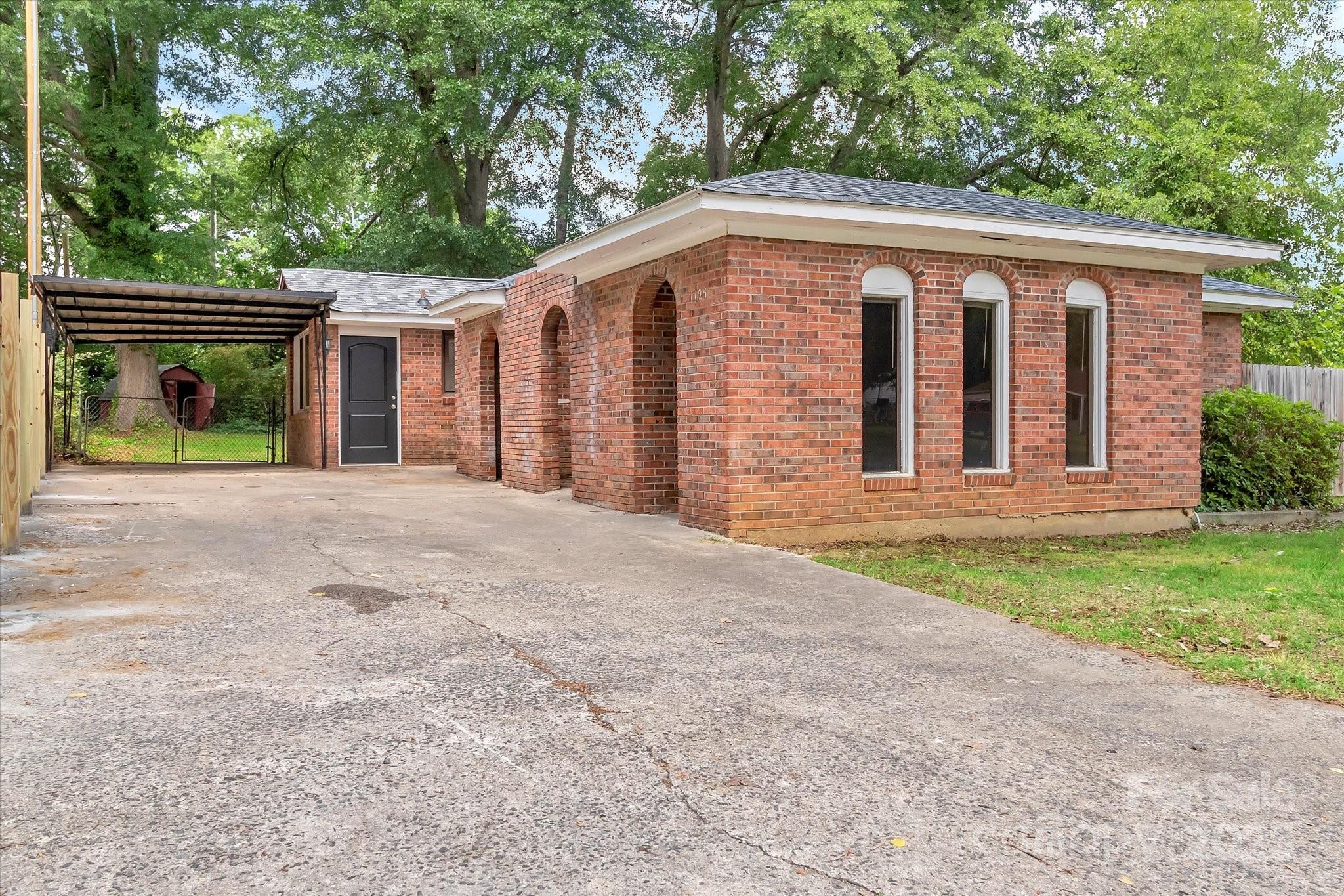 1125 Mcdow Drive