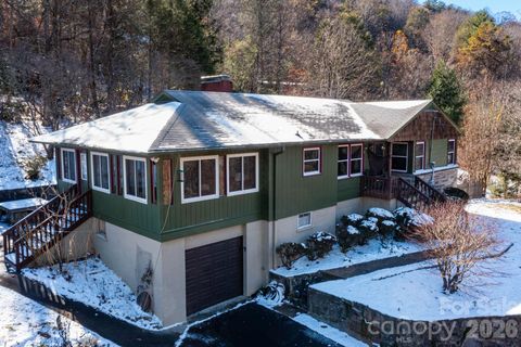 1115 Bee Tree Road Swannanoa NC 28778