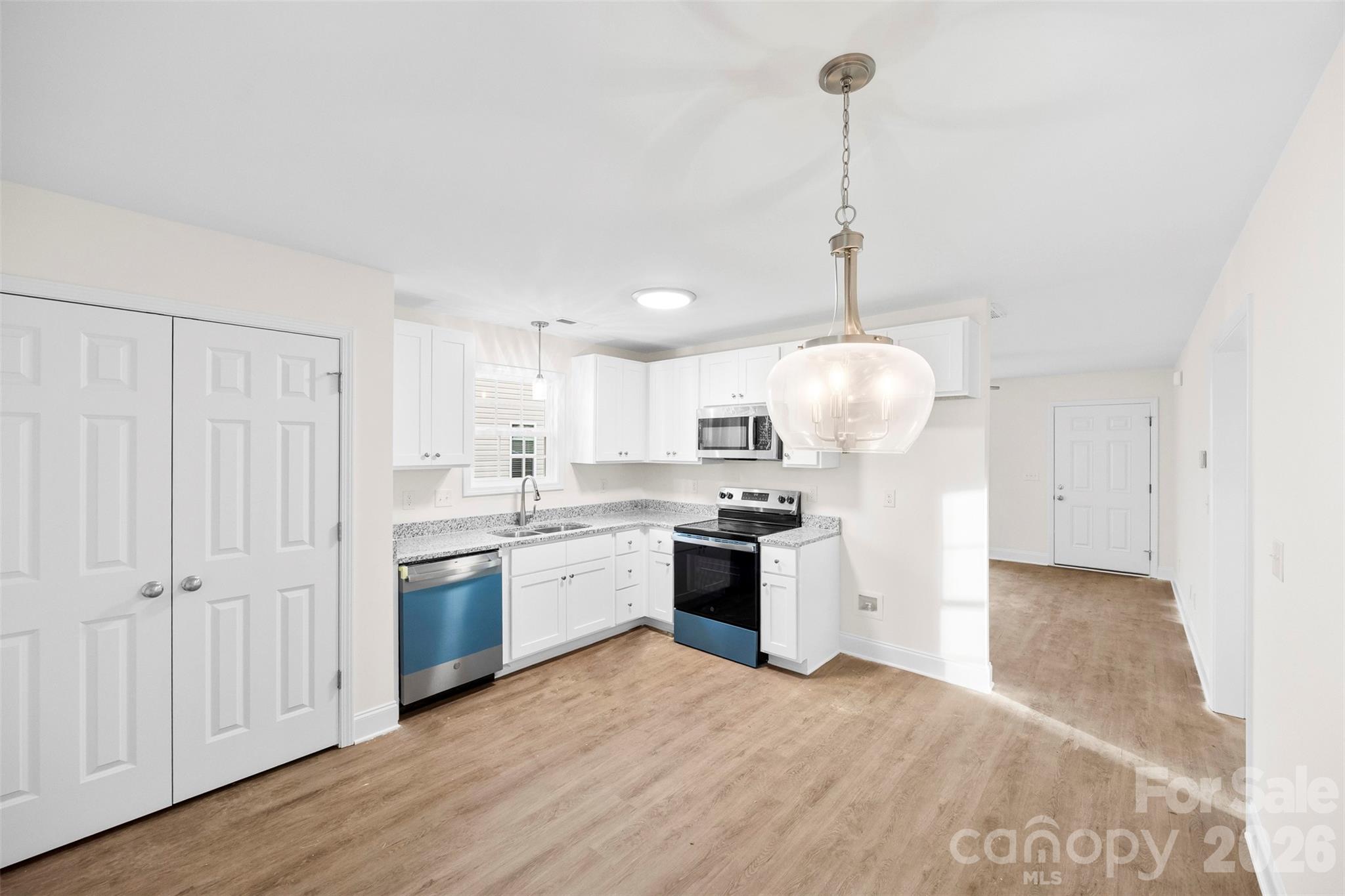 Cedar Oaks - Residential