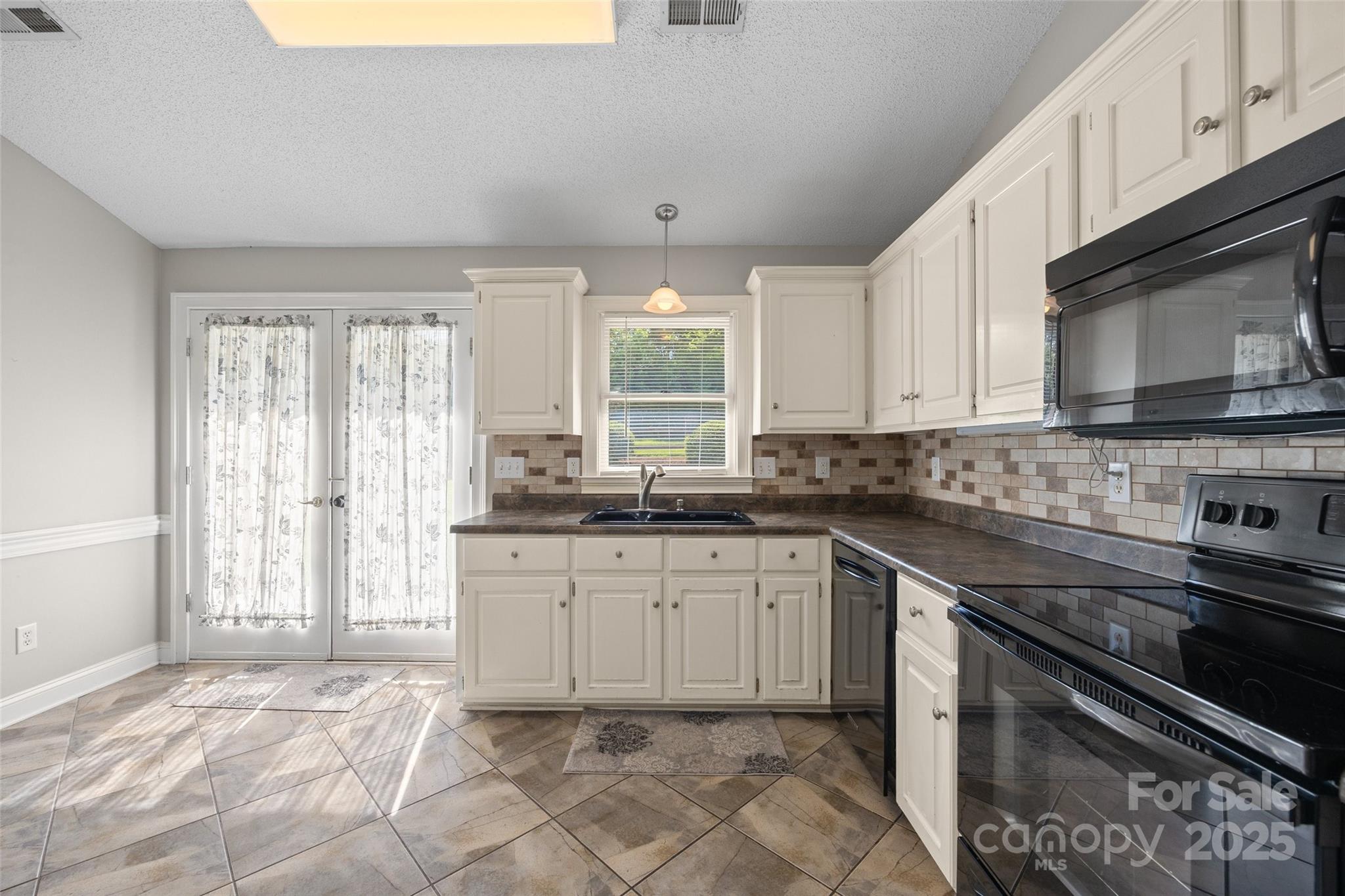 Devonridge - Residential