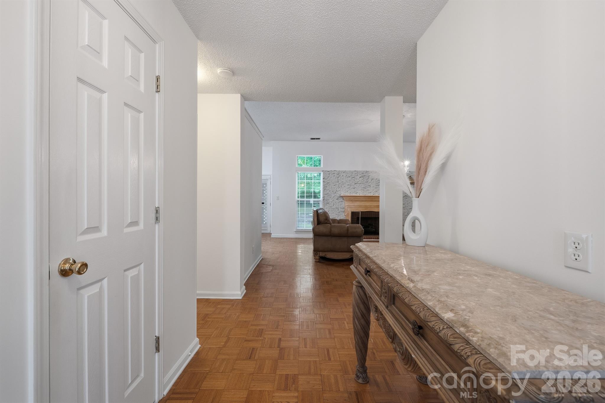 9426 Cantle Drive