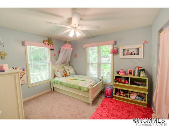 Laurel Lake Estates - Residential