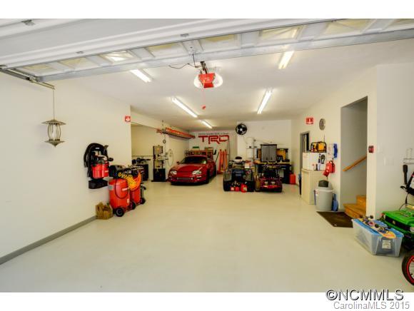 Laurel Lake Estates - Residential