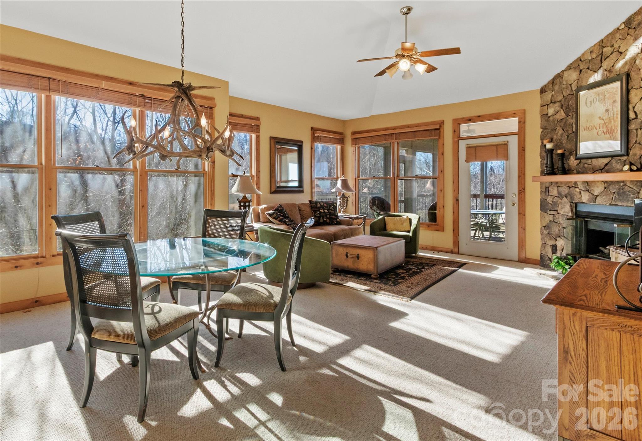 80 Stoney Falls Loop 3-201