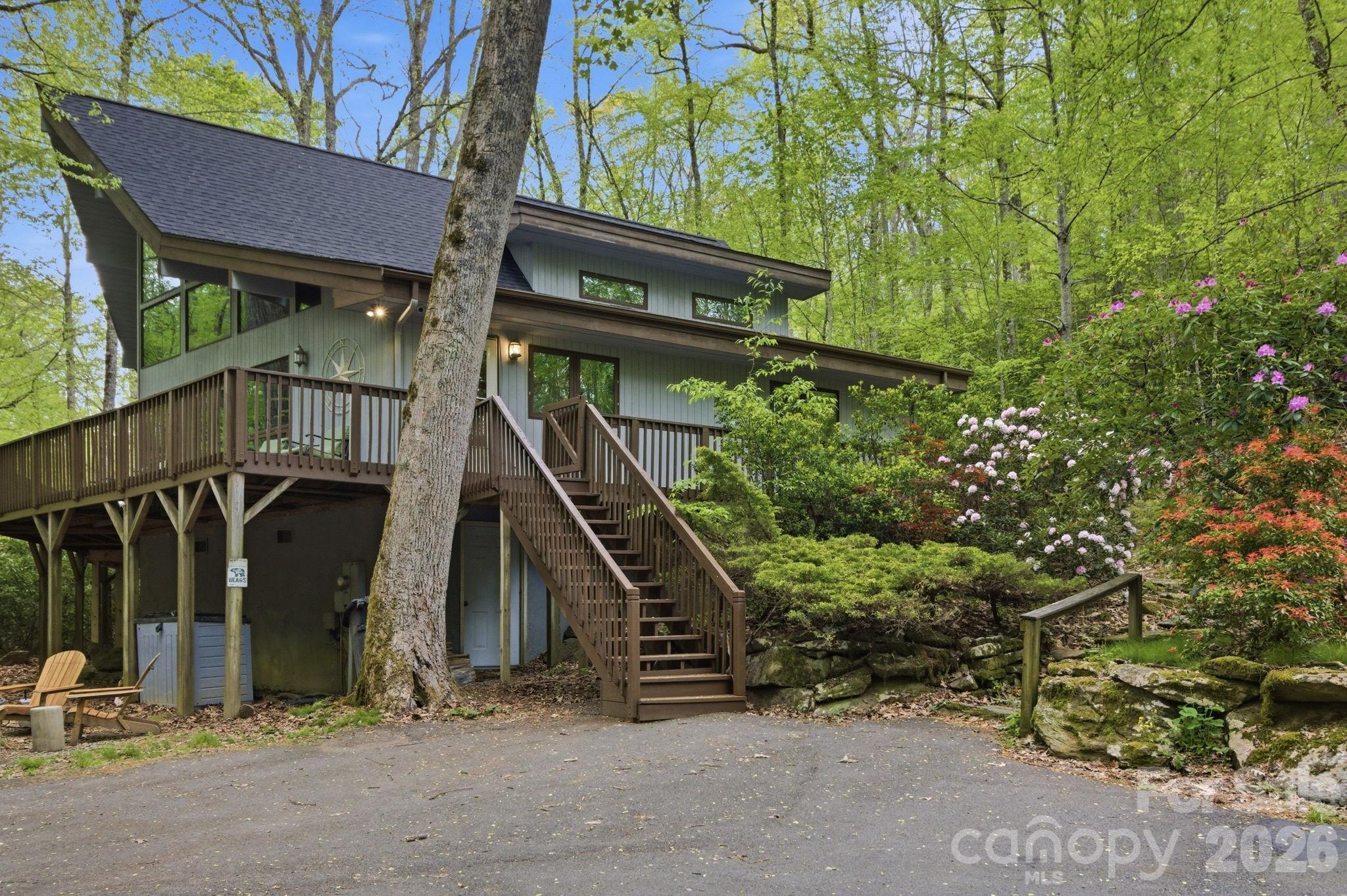 yonahlossee saddle club - Residential