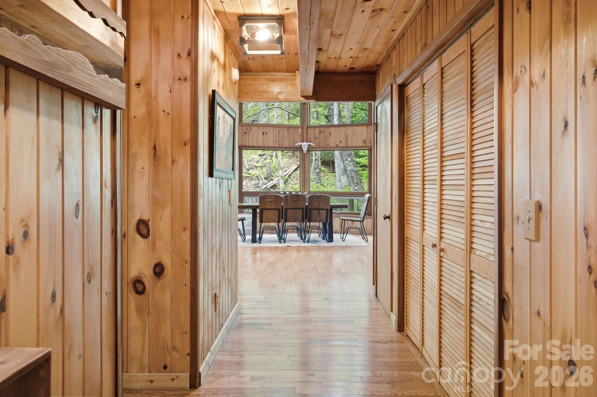 yonahlossee saddle club - Residential