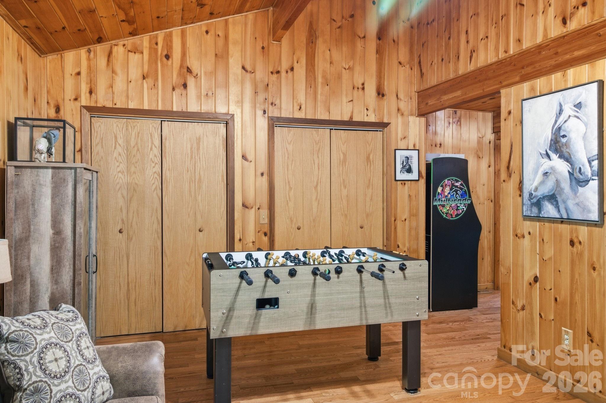 yonahlossee saddle club - Residential