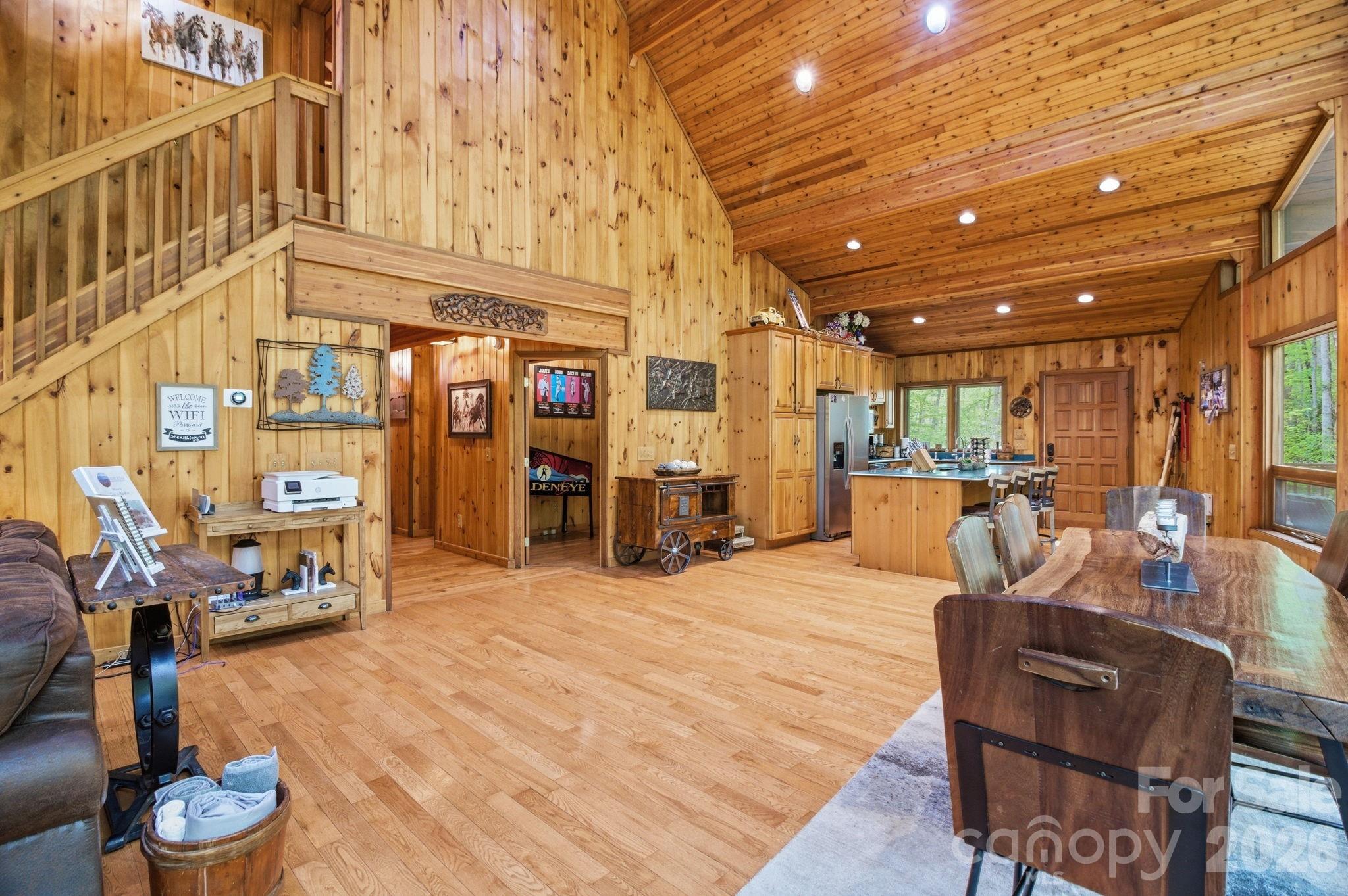 yonahlossee saddle club - Residential