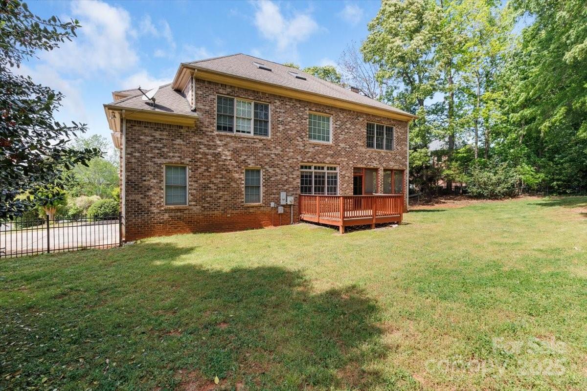 10836 Fox Hedge Road