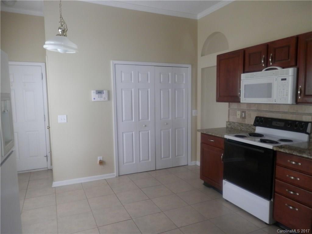 Forest View - Residential Lease