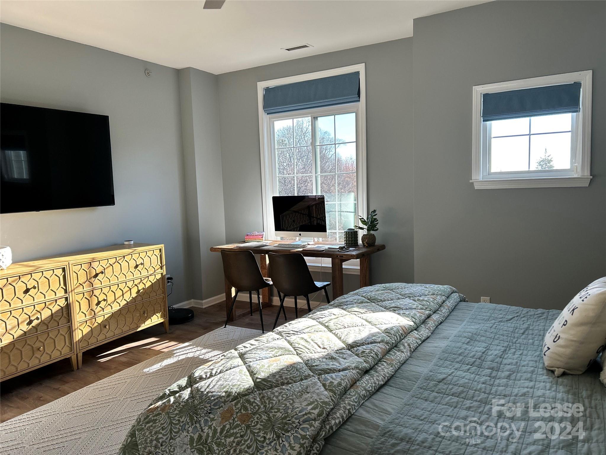 Edinburgh Square - Residential Lease