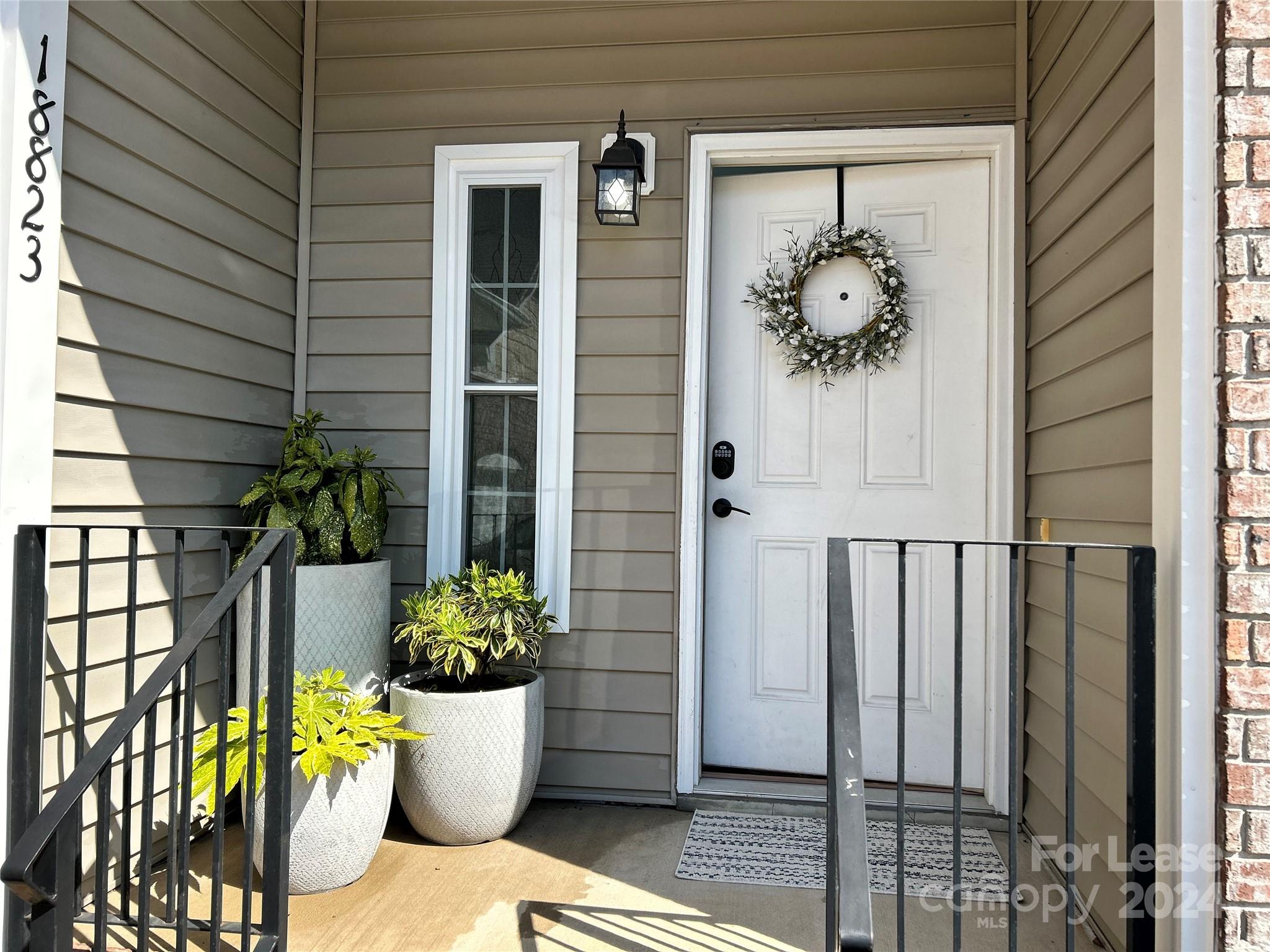 Edinburgh Square - Residential Lease