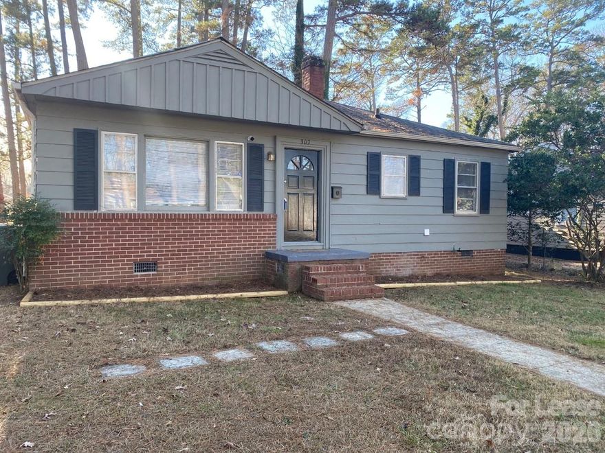 Cute ranch home located in the heart of Salisbury. Brand new kitchen and appliances and remodeled bathroom. Close to VA Hosp, Catawba and Livingston Colleges, Restaurants and more! Fenced in large backyard with lots of trees and a storage building.

Mandatory Resident Benefits Package is an additional $25/mo. and offers many great benefits (air filter delivery service, 24/7 maintenance, maintenance reimbursement for unintended charges/lock outs, credit building, rewards program, and more!)  Automatic enrollment in Tenant Liability Waiver Program ($16/mo) unless opt-out by providing compliant Renter's Insurance Policy prior to move-in date.
