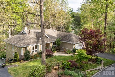 Photo of 508 Cobblestone Lane N, Flat Rock, NC 28731 (MLS # 4368630)