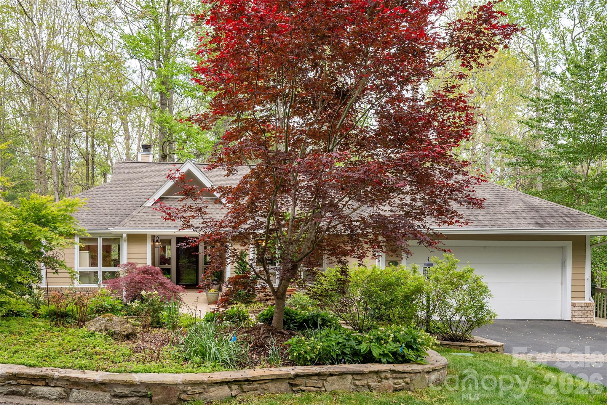 508 Cobblestone Lane N