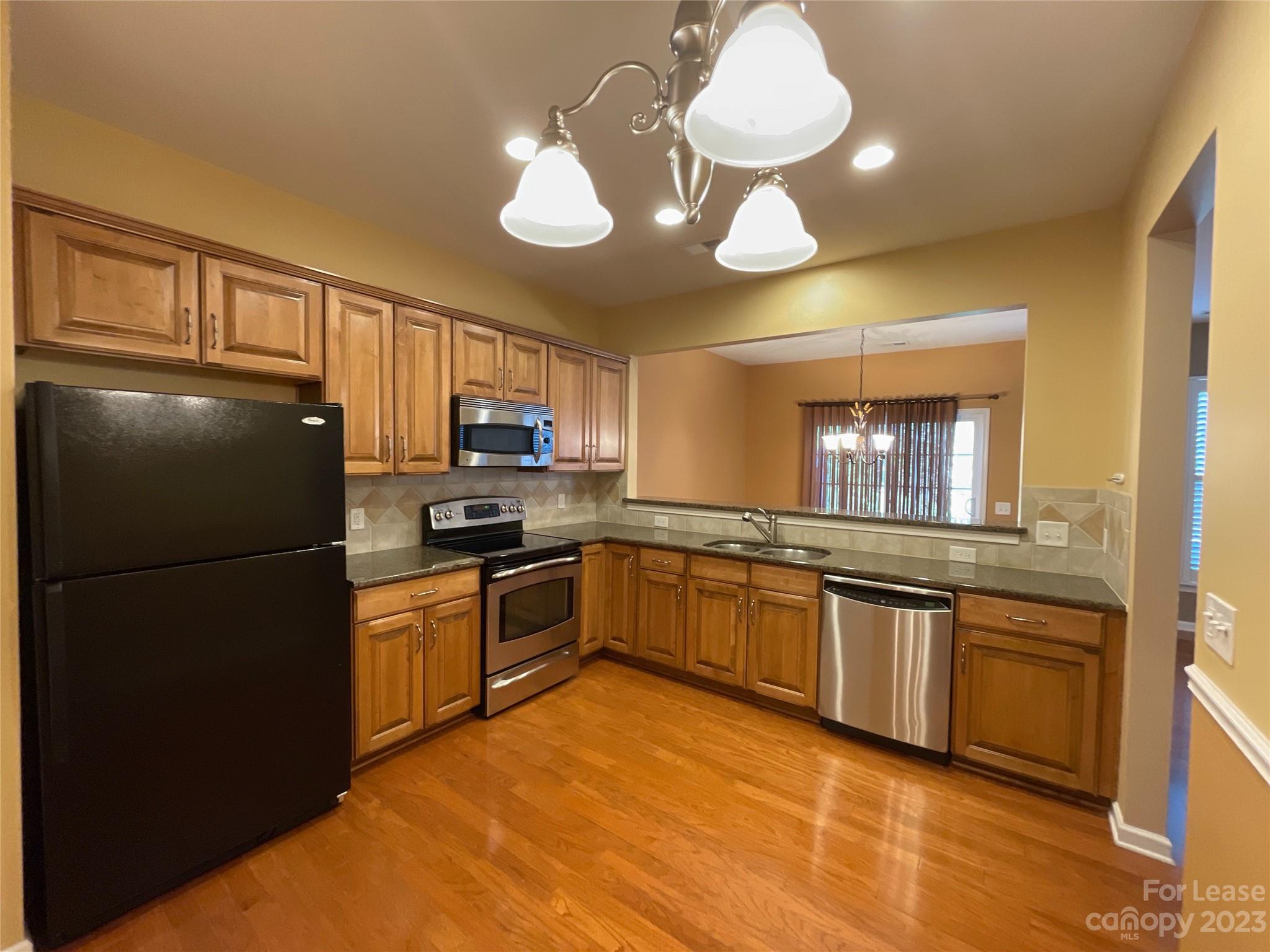 Blakeney Preserve - Residential Lease