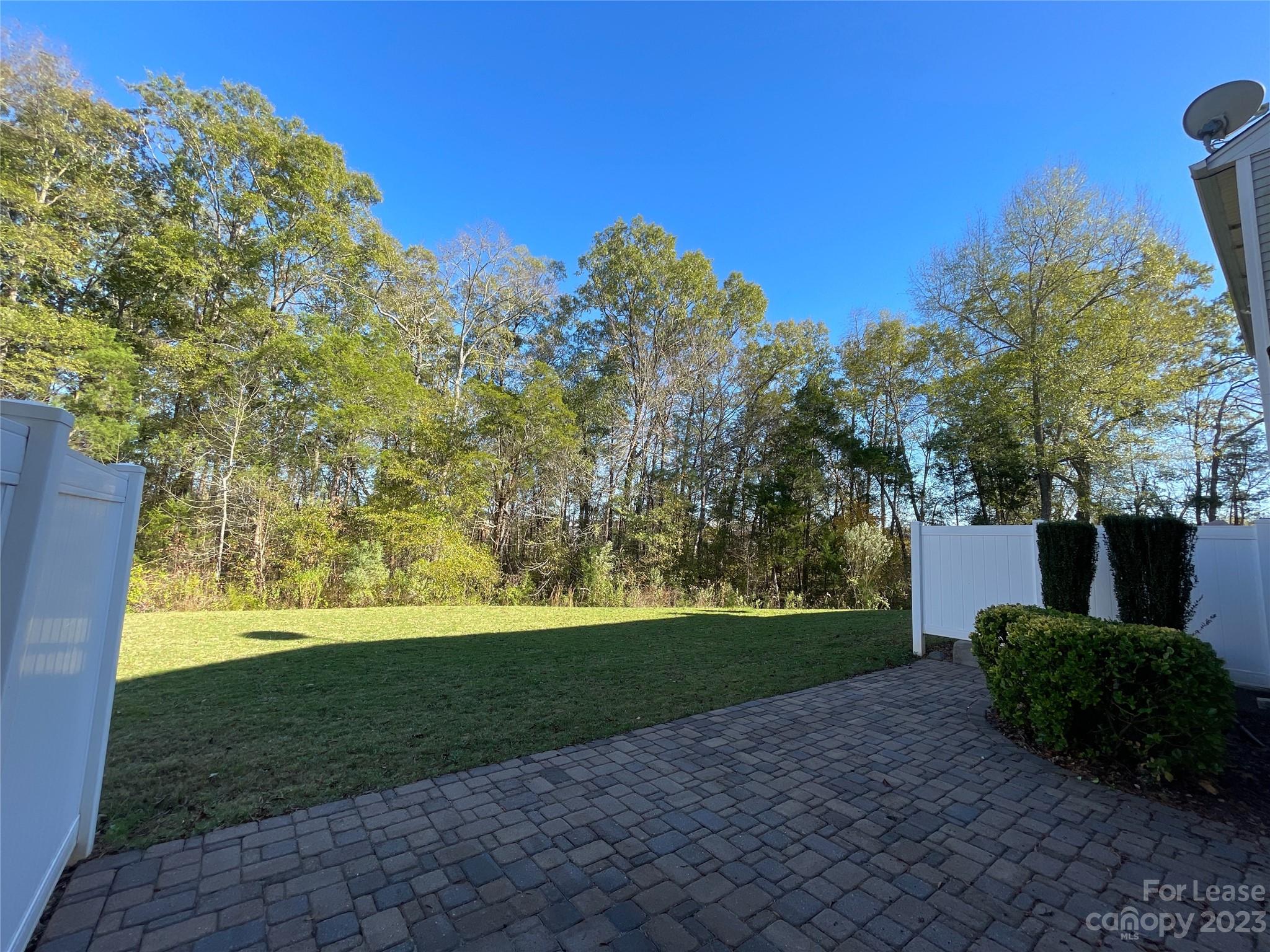 Blakeney Preserve - Residential Lease